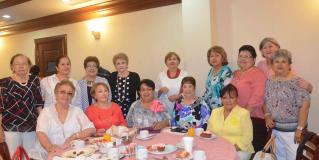 Inician fiestas en honor a las madres