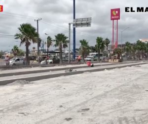 Sigue caos vial mientras avanzan trabajos del puente vehicular