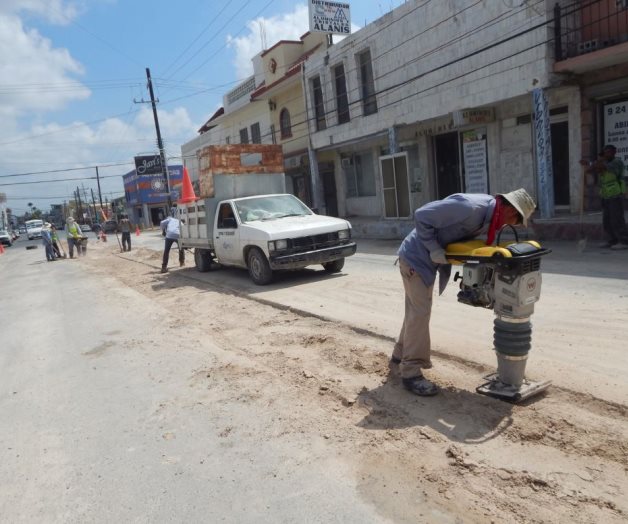 Reparan socavón de la Herón Ramírez Reparan socavón de la Herón Ramírez
