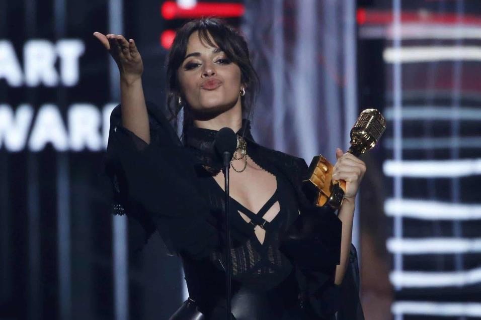 Camila Cabello, ganadora del premio Billboard Chart Achievement Award. MARIO ANZUONI REUTERS