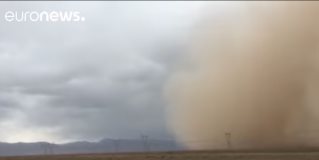 Una tormenta de arena se traga una ciudad china