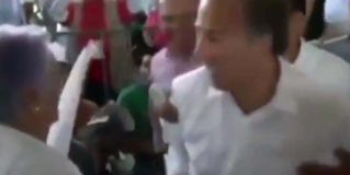 Se asusta Meade con falla pirotécnica en Nayarit