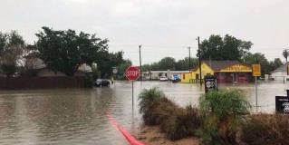 Lluvias provocan severas inundaciones en Texas