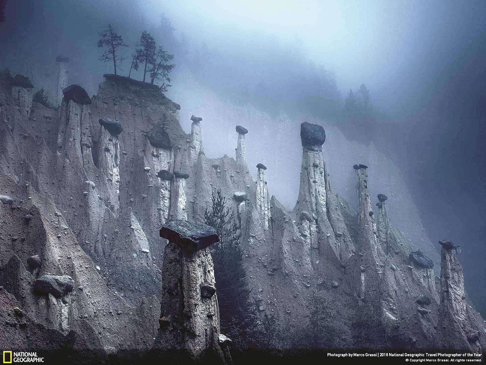 Tercer premio (naturaleza) "Marte". Las pirámides de Plata, en Italia.