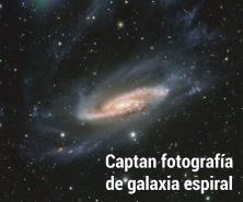 Captan fotografía de galaxia espiral
