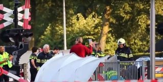 Policía holandesa: 4 niños mueren en accidente entre tren y bicicleta