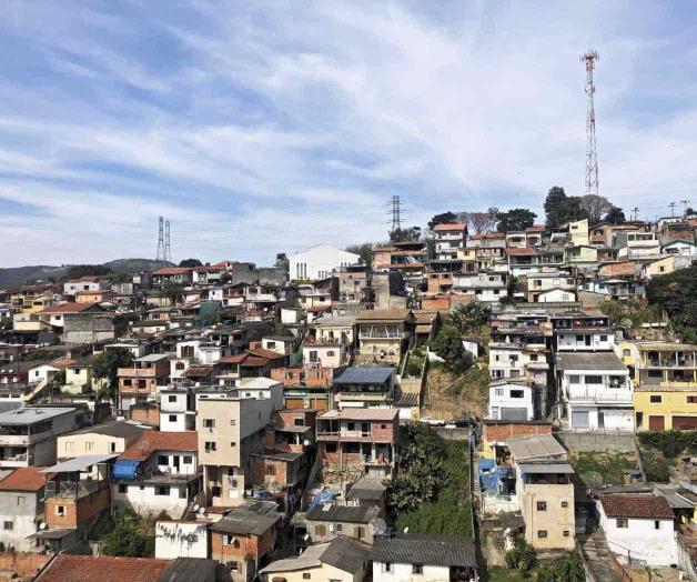 Nueve muertos pisoteados en una incursión policial durante una fiesta en una favela de São Paulo Nueve muertos pisoteados en una incursión policial durante una fiesta en una favela de São Paulo