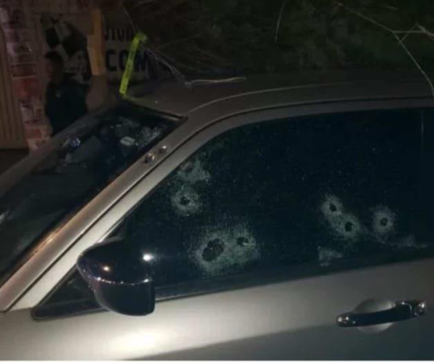 Sicarios acribillan a pareja y bebé de un año en Iztacalco; traían el árbol de Navidad Sicarios acribillan a pareja y bebé de un año en Iztacalco; traían el árbol de Navidad