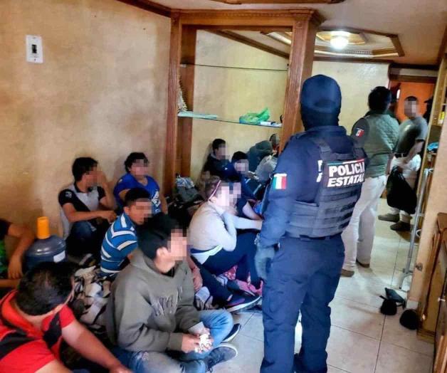 Capturan estatales a 21 migrantes en Miguel Alemán Capturan estatales a 21 migrantes en Miguel Alemán