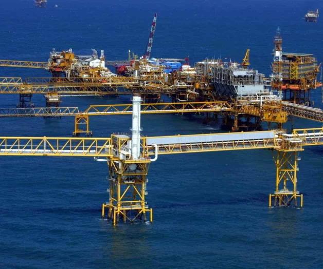Exporta Pemex menos crudo Exporta Pemex menos crudo