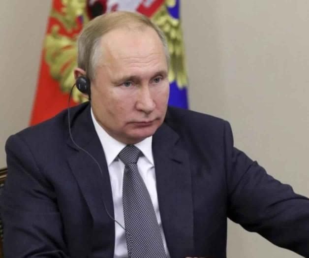 Putin firma una ley contra periodistas y blogueros Putin firma una ley contra periodistas y blogueros