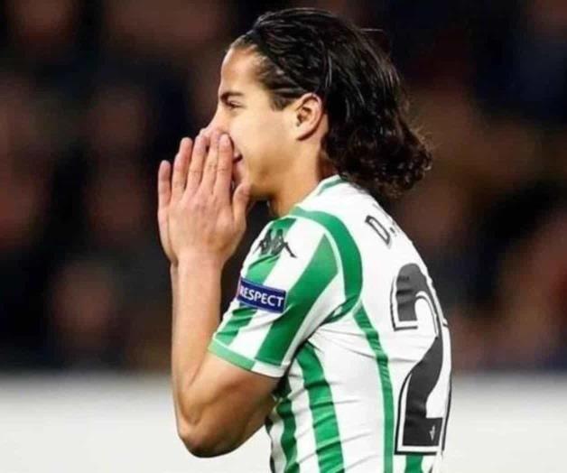 Diego Lainez tendrá que buscar equipo Diego Lainez tendrá que buscar equipo