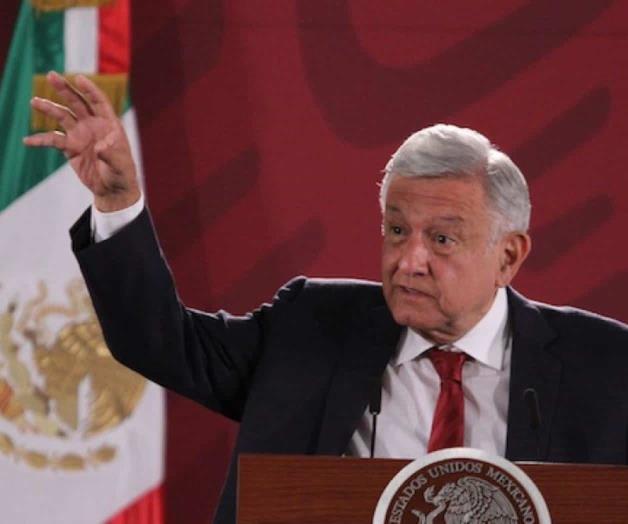 Funcionarios corruptos serán denunciados ante la Fiscalía, advierte AMLO Funcionarios corruptos serán denunciados ante la Fiscalía, advierte AMLO