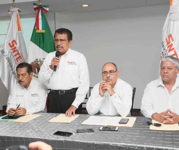 Denuncian favoritismo; suspenden el proceso Denuncian favoritismo; suspenden el proceso