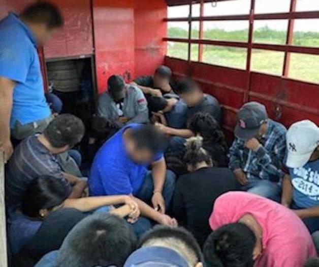 Viajaban hacinados y sin medidas sanitarias Viajaban hacinados y sin medidas sanitarias