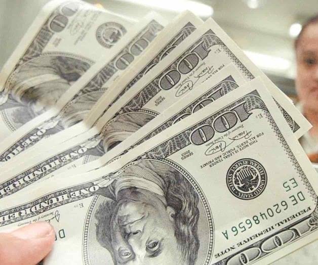Sufre peso su peor día frente al dólar Sufre peso su peor día frente al dólar