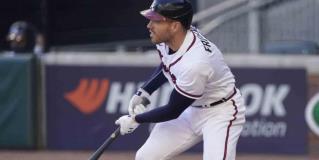 Bravos de Atlanta vencen 1-0 a Rojos de Cincinnati en el primer juego de la serie de comodín