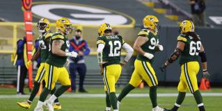 Ganan Packers a Falcons en cierre del Monday Night Football