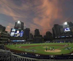 Rays de Tampa Bay derrotan 7-5 a Yanquis de Nueva York y empatan 1-1 la Serie Divisional