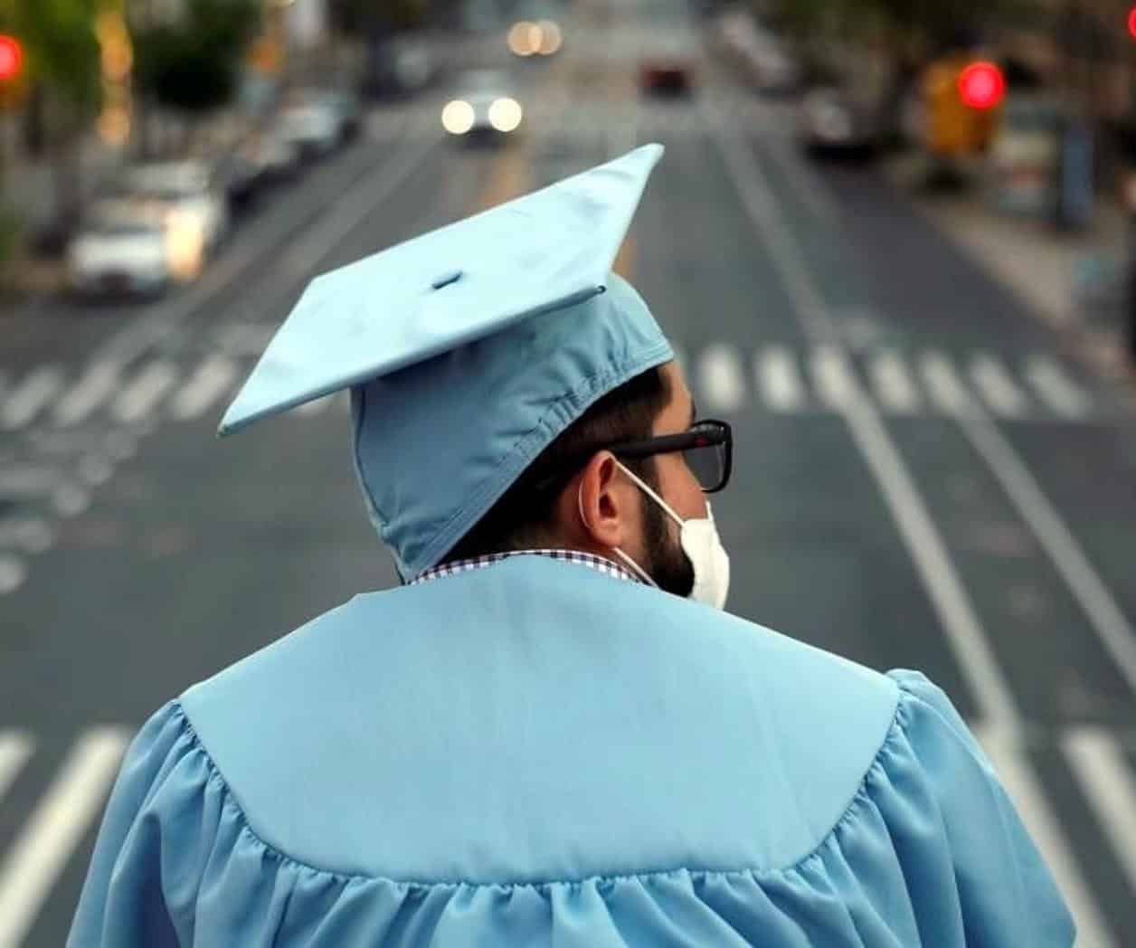 Impulsan empleo juvenil dentro y fuera del país