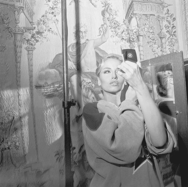 Larry Fink, el retratista de las vanidades: “Hoy prefiero fotografiar saltamontes” Larry Fink, el retratista de las vanidades: “Hoy prefiero fotografiar saltamontes”