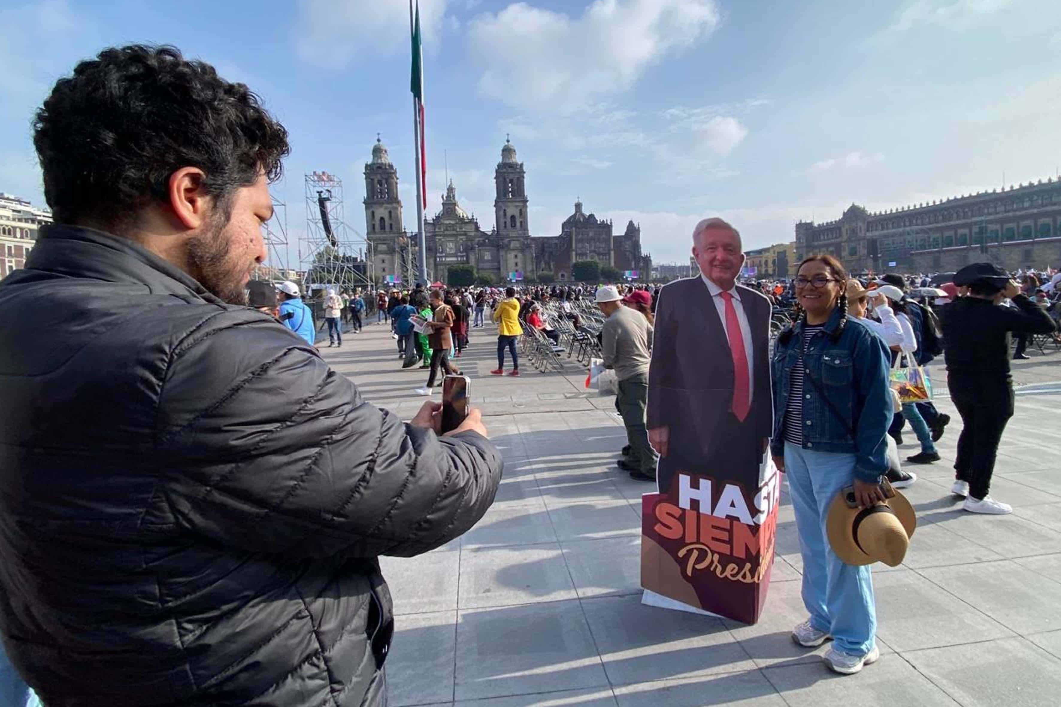 Así luce el Zócalo de la CDMX, previo al último informe de AMLO