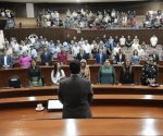 Guardan minuto de silencio en Congreso Sinaloa por muerte de Peraza