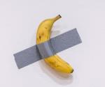 Banana de arte conceptual: Empresario de criptomonedas la saborea en Hong Kong