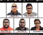 Caen funcionarios