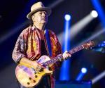 Carlos Santana pospone segundo concierto tras dar positivo por COVID-19