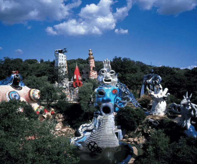 El legado artístico de Niki de Saint Phalle en el Jardín del Tarot El legado artístico de Niki de Saint Phalle en el Jardín del Tarot