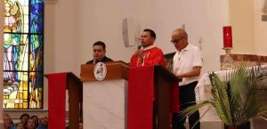 Invita iglesia a ceremonia de orden de sagrado sacerdocio