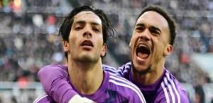Raúl Jiménez renueva con el Fulham