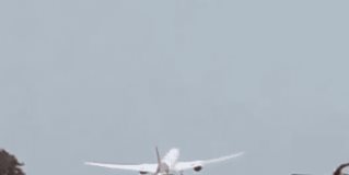 #accidente Aereo en la #india #desplome