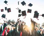 Piden evitar graduaciones ostentosas