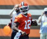 Shedeur Sanders detenido por exceso de velocidad