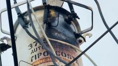 Un transformador que resultó afectado tras el impacto de una paloma el día 29 de junio sigue representando un riesgo en la colonia Balcones de Alcalá, sector 2">
