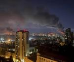Intensificación de ataques: Kiev sufre devastador bombardeo aéreo