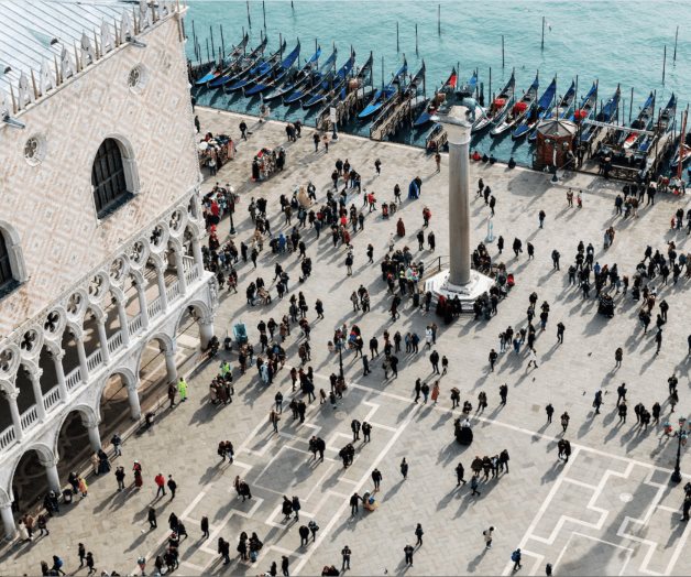 Venecia, a pesar de todo: libros para entender cómo sobrevive la ciudad más enigmática del mundo Venecia, a pesar de todo: libros para entender cómo sobrevive la ciudad más enigmática del mundo