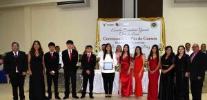Preside el DIF graduación de secundaria