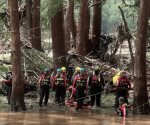 Rescatistas de Coahuila se unen a labores de rescate en Texas