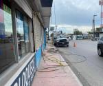 Repara CFE daño a cableado en la calle Praxedis Balboa