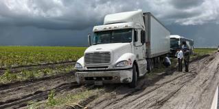 Productores de sorgo liberan temporalmente la carretera #Victoria–#Matamoros