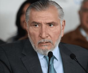 Adán Augusto López reaparece tras caso de Hernán Bermúdez