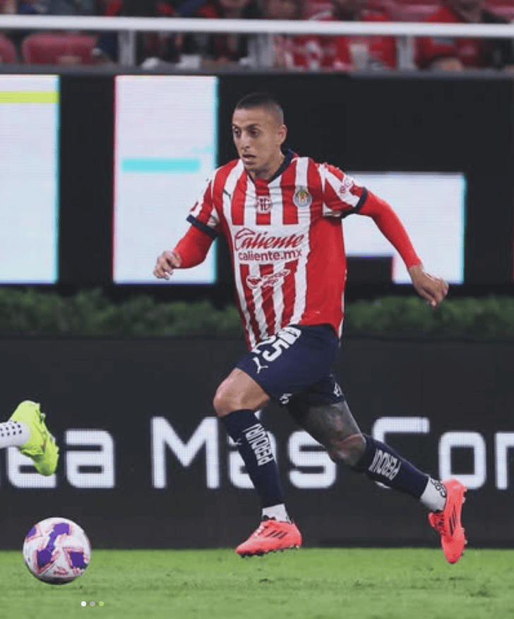 Proyecta Piojo Alvarado buen futuro en Chivas con Milito