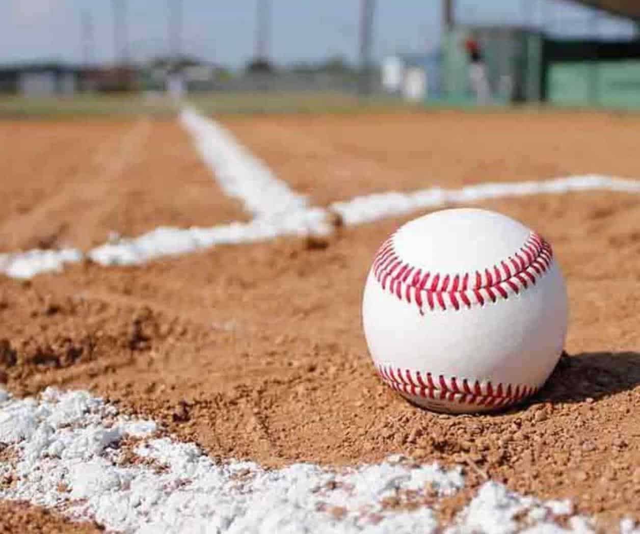 Dos equipos quieren a Julio Urías en Japón Dos equipos quieren a Julio Urías en Japón