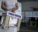 Revés para el INE: Tribunal Electoral devuelve constancias a 12 candidaturas