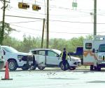 Sufren severos daños 2 camionetas en choque