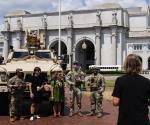 Envía a Washington  cientos de militares