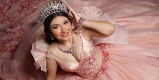 Katherine Ozuna celebró sus XV años